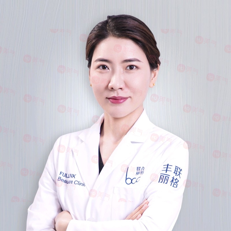 雙眼皮不對稱？北京豐聯(lián)麗格師麗麗/王冀耕做眼修復(fù)技術(shù)超好