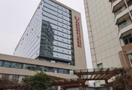 成都第三人民醫(yī)院可以做隆鼻手術嗎？實力怎么樣？價格多少錢？