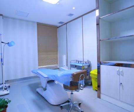 武漢協(xié)和醫(yī)院整形外科正規(guī)嗎？熱門醫(yī)生、價(jià)格費(fèi)用一覽_可預(yù)約！