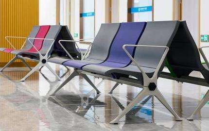 中南大學(xué)湘雅醫(yī)院激光美容外科怎么樣？醫(yī)生推薦，小編點(diǎn)評&收費(fèi)表可參考！