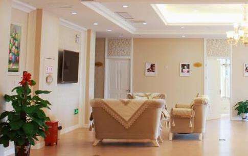 深圳排名榜一的整形醫(yī)院是哪家？收費(fèi)標(biāo)準(zhǔn)是什么？這五家機(jī)構(gòu)便宜又好！