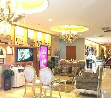 河南整形美容醫(yī)院怎么樣?醫(yī)生推薦+項(xiàng)目收費(fèi)在線看！