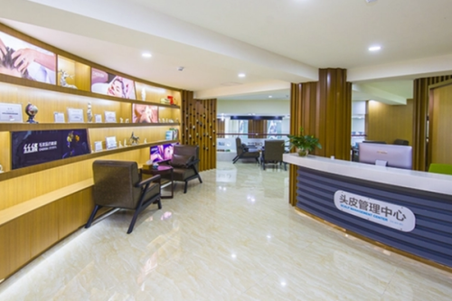 上海仁濟(jì)醫(yī)院（東院）半肋骨鼻價(jià)格多少?皮慶猛|范志宏|黃一雄醫(yī)生技術(shù)亮點(diǎn)