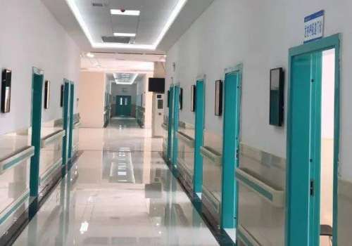 鄭州王劍雙眼皮怎么樣？能夠?yàn)榍竺勒咛峁┖线m的方案