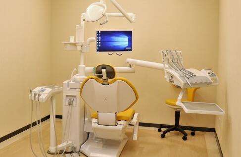 上海九院口腔科趙軍怎么樣？在上海九院的地位比較高，是一名副主任醫(yī)生