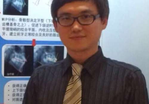 廣州張斌醫(yī)生矯正牙齒怎么樣？在正畸診斷與調(diào)節(jié)中擁有獨(dú)到的見(jiàn)解