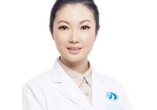 鄭穎平做雙眼皮怎么樣？是一位實力派的雙眼皮醫(yī)生