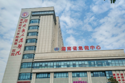 湖南省人民醫(yī)院做雙眼皮怎么樣?譚軍|李高峰|李波醫(yī)生技術(shù)測評