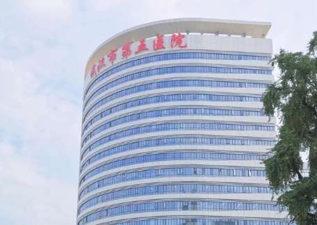 武漢公立醫(yī)美機(jī)構(gòu)排名榜！武漢市第五醫(yī)院醫(yī)療美容科有醫(yī)護(hù)人員8人