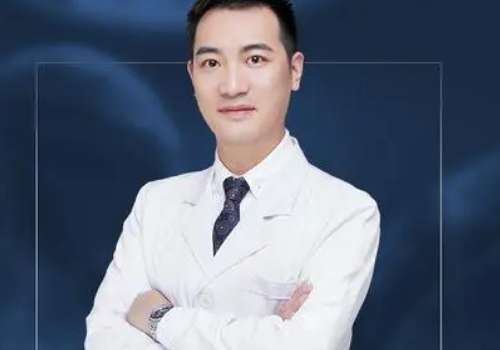 上海整形醫(yī)生張承武怎么樣?積累了豐富的手術(shù)經(jīng)驗(yàn)