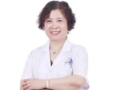 陸輝群看胎記怎么樣？能夠根據(jù)每位求美者的胎記情況來提供合適的操作手法