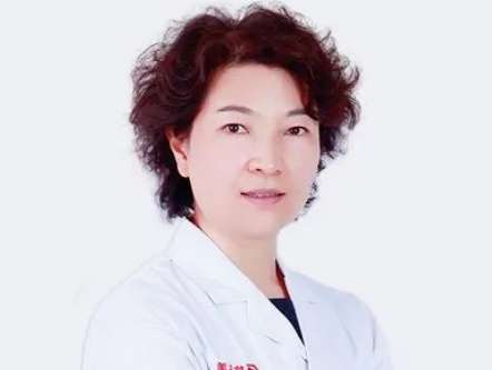 南京李彤彤做拉皮怎么樣？擅長(zhǎng)注射美容，微創(chuàng)美容，自體脂肪移植，面部輪廓，面部年輕化等