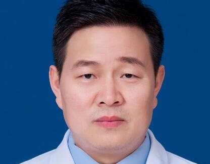 整形醫(yī)生王耀軍怎么樣？對燒傷整形等方面的技術(shù)比較擅長