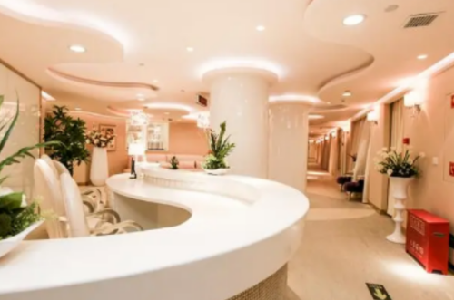 貴陽(yáng)公立三甲隆鼻醫(yī)院排名,人氣榜單看過(guò)來(lái)