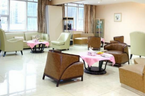 北京濟(jì)誠(chéng)仁整形醫(yī)院小腿吸脂怎么樣?賁成凱醫(yī)生水平測(cè)評(píng)