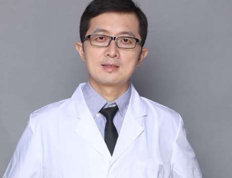 華西口腔正頜醫(yī)生葉斌怎么樣？獲得了博士后，發(fā)表了多篇論文，為各位求美者提供合適的服務(wù)