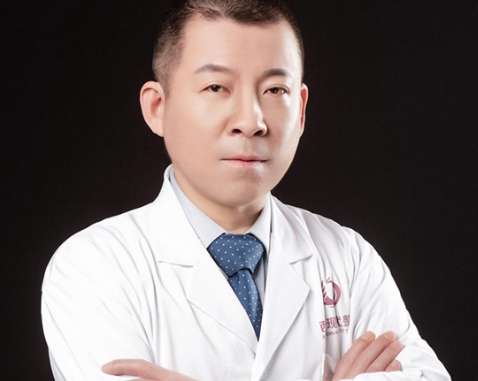 張廣巍整形醫(yī)生怎么樣？有獨特的操作手法，是寧波薇琳整形外科的院長