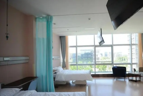 深圳米蘭柏羽醫(yī)療美容門診部做雙眼皮需要多少錢?田輝|陳玉|朱武根醫(yī)生技術(shù)特點(diǎn)