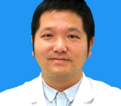 昆明隆胸醫(yī)生排名出爐！郭群醫(yī)生學習能力比較突出，畢業(yè)于昆明醫(yī)學