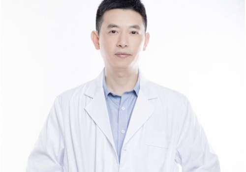 陽光整形魏恒醫(yī)生簡歷怎么樣？在鼻部整形以及注射方面受到喜愛和追捧