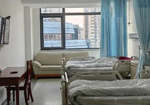 隆鼻修復(fù)醫(yī)生李勇怎么樣?在隆鼻修復(fù)方面掌握了大量的臨床案例