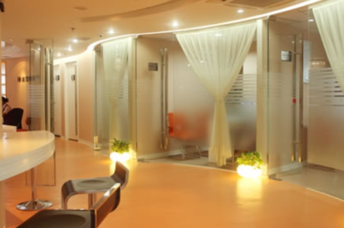 北京圣嘉榮醫(yī)療美容醫(yī)院隆鼻手術(shù)多少錢?黃大勇|周松醫(yī)生實力對比