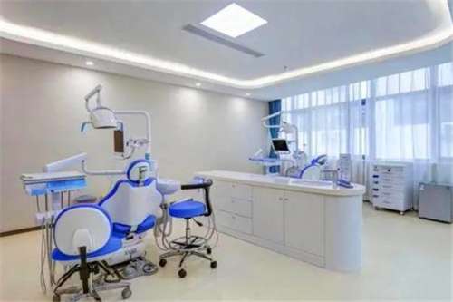 北京領(lǐng)醫(yī)面部除皺提升手術(shù)費(fèi)用多少?張冠華|松村智文|LAMERICA醫(yī)生功能測評