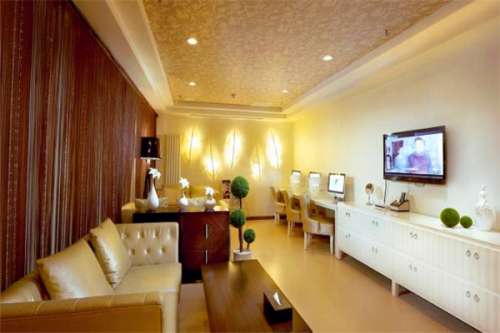 北京葉子整形美容醫(yī)院嘟嘟唇怎么樣?田博文醫(yī)生技術(shù)特點(diǎn)