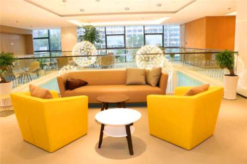 上海容妍醫(yī)療美容門診部定點(diǎn)雙眼皮費(fèi)用多少?柴云醫(yī)生實(shí)力測評