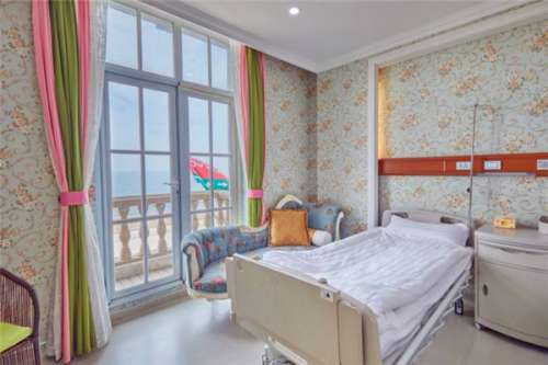 上海馥蘭朵醫(yī)療美容門(mén)診部隆鼻怎么樣?陳超群|孫來(lái)東|何鼎銘醫(yī)生技術(shù)能力