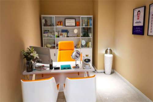 杭州華山連天美醫(yī)療美容醫(yī)院淚溝填充需要多少錢(qián)?高俊明|冷奎仿|柳春紅醫(yī)生技術(shù)測(cè)評(píng)