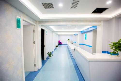 成都武侯美瑞醫(yī)療美容診所光子嫩膚美容費用多少?谷云崗|高淑華醫(yī)生效果測評