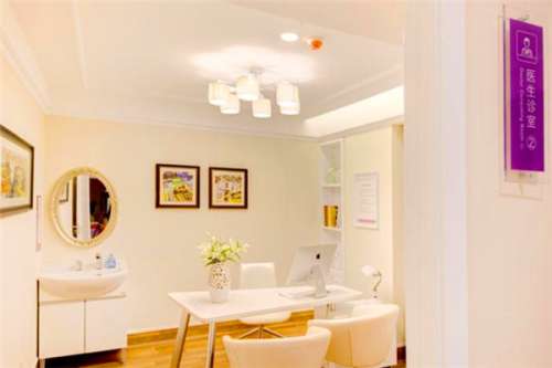 北京清菡聚美醫(yī)療美容診所外切去眼袋收費(fèi)標(biāo)準(zhǔn)?秦國(guó)萍|趙綱醫(yī)生技術(shù)特點(diǎn)