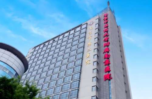 南京第二醫(yī)院牙齒矯正多少錢？科室咨詢查看，費(fèi)用詳情揭秘