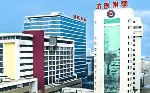 濟(jì)寧醫(yī)學(xué)院附屬醫(yī)院內(nèi)切去眼袋變美案例|技術(shù)等級(jí)怎么樣?醫(yī)生信息