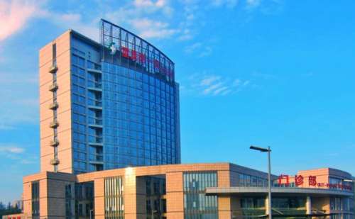 重慶醫(yī)科大學(xué)附屬第一醫(yī)院金山醫(yī)院膠原蛋白豐淚溝技術(shù)點(diǎn)評(píng)怎么樣?90天案例