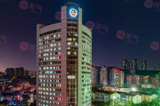 重慶西南醫(yī)院整形科怎么樣？2023價(jià)格表及醫(yī)院簡介一覽