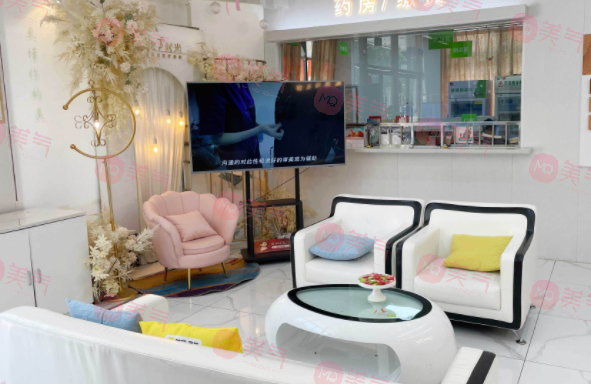 武漢仁愛(ài)時(shí)光醫(yī)療整形醫(yī)院抽脂怎么樣？?jī)r(jià)格費(fèi)用&醫(yī)生名單閱覽