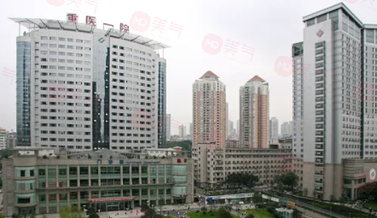 重慶做假體隆鼻哪些醫(yī)院比較好？當(dāng)?shù)厝肆λ]5家好口碑醫(yī)院