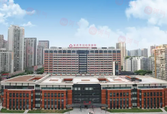 重慶做假體隆胸手術(shù)哪家好？上榜醫(yī)院個個技術(shù)超高~