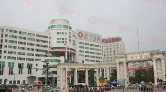 廣州做脂肪豐胸手術(shù)哪家好?5家好評(píng)醫(yī)院，備受整友信賴